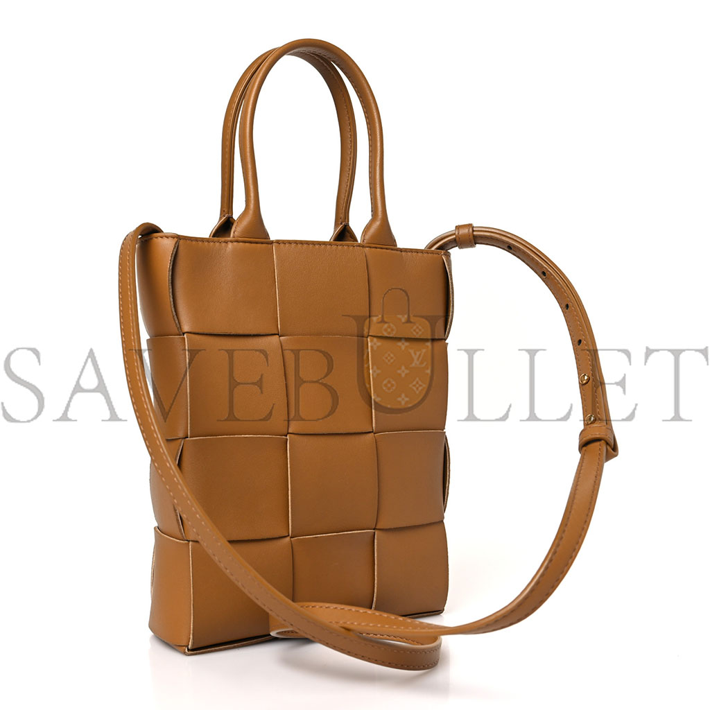 BOTTEGA  VENETA LAMBSKIN MAXI INTRECCIATO MINI NORTH SOUTH CASSETTE TOTE CAMEL GOLD (27*24*5cm)