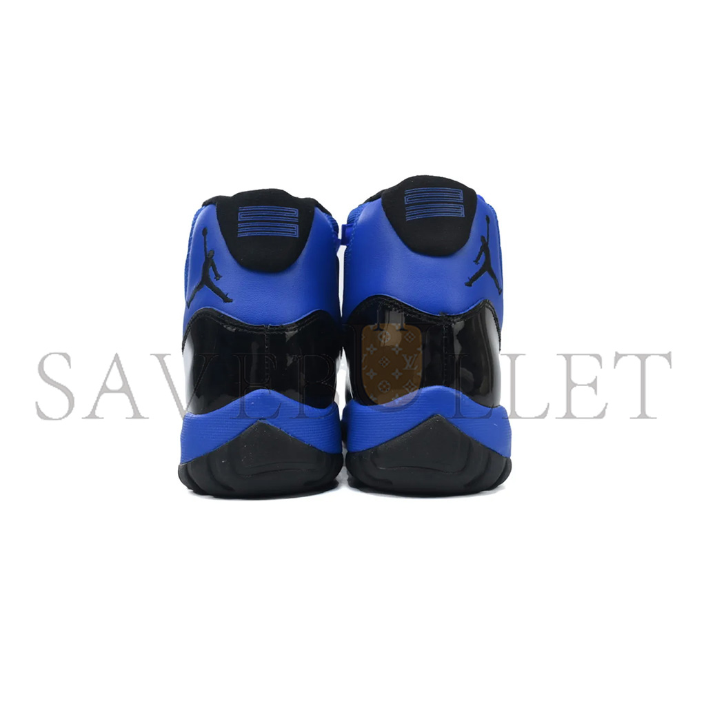 NIKE AIR JORDAN 11 CT8012-400