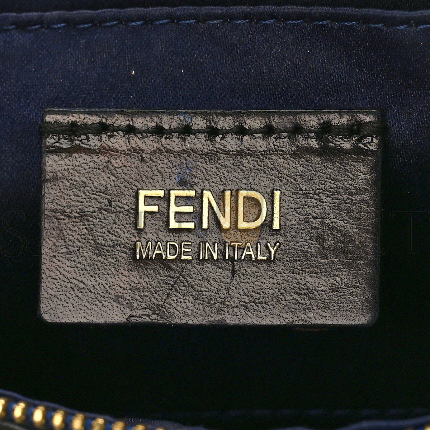 FENDI ZUCCA QUILTED POCHETTE TOBACCO BLUE (20*11*4cm)