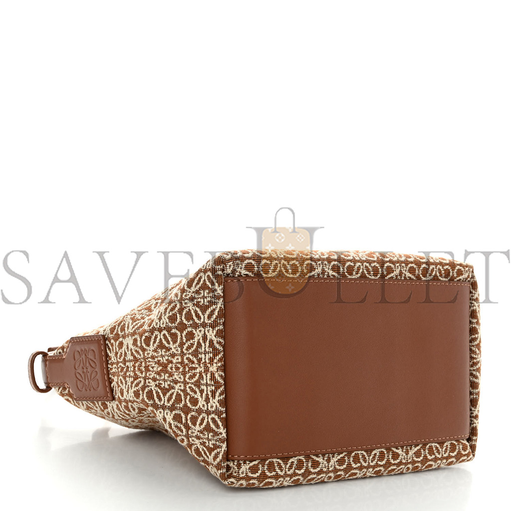 LOEWE JACQUARD ANAGRAM CALFSKIN SMALL CUBI BAG TAN PECAN (20*18*13cm)