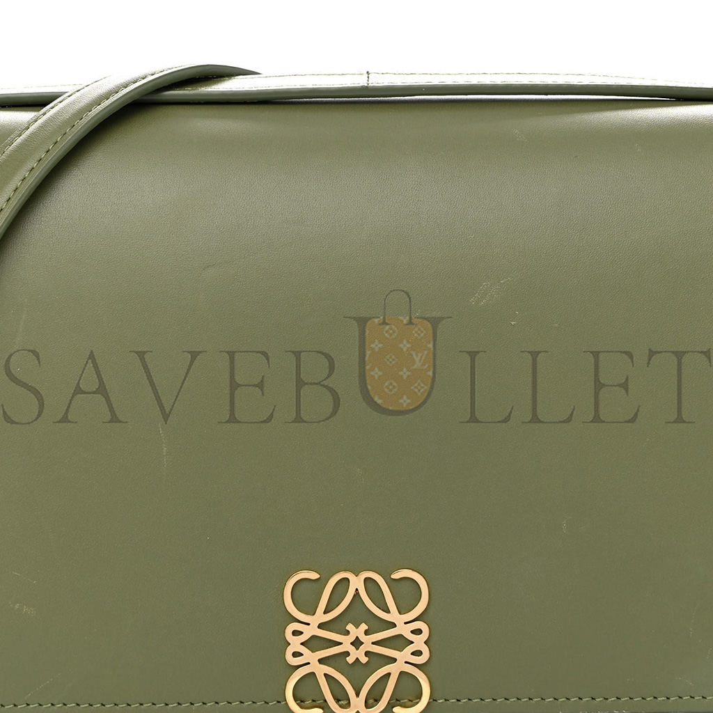 LOEWE SILK CALFSKIN GOYA BAG AVOCADO (22*15*7cm)