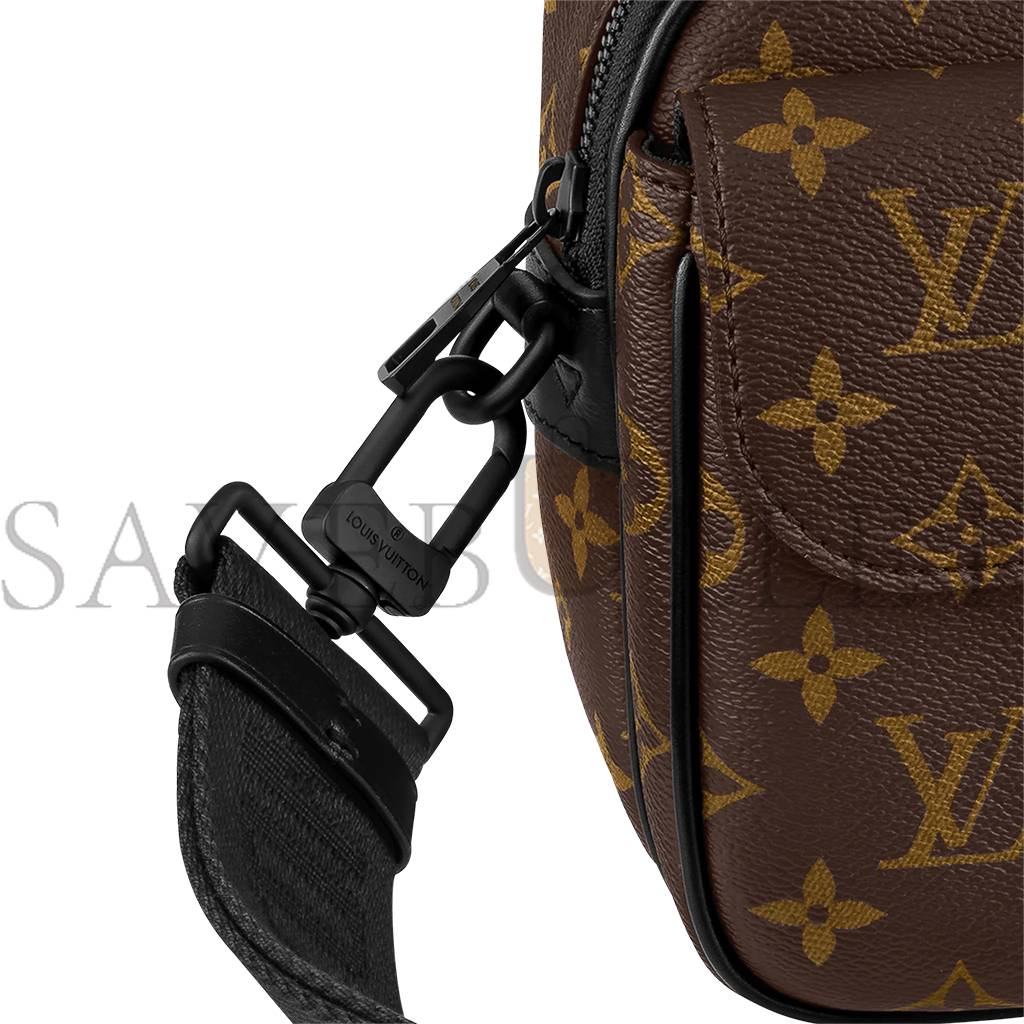 LOUIS VUITTON S LOCK MESSENGER  M45806 (22*18*8cm)